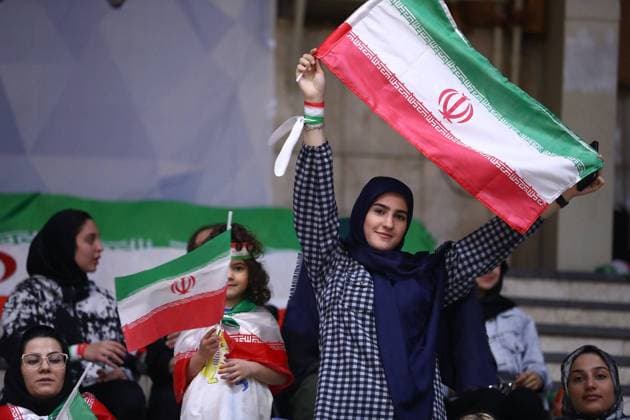 Iran Vs Uzbekistan Friendly Futsal match 16 04 2023 - TEHRAN : women fans of Iran s national football team cheer for Tea Iran Vs Uzbekistan Friendly Futsal match 16 04 2023 - TEHRAN : women fans of Iran s national football team cheer for Team Melli during the friendly futsal match between Iran and Uzbekistan at Dastgerdi Stadium in Tehran. Irans national football team has succeeded in defeating Uzbekistan 5-3 in this friendly match. Photo : Borna News Saeid Zareian IRAN IMAGES IR Copyright: xBornaxNewsx xSaeidxZareianx Iran Image IranImages-25832-borna-news-3363362864-source Copyright: xIMAGO BornaxNewsx xSaeidxZareianx www.imago-images.de 443950543st