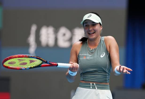 (251002) -- BEIJING, Oct. 2, 2025 -- Eva Lys of Germany reacts during the women s singles quarterfinal match between Coco Gauff of the United States and Eva Lys of Germany at 2025 China Open tennis tournament in Beijing, China, Oct. 2, 2025. ) (SP)CHINA-BEIJING-TENNIS-CHINA OPEN-WOMEN S SINGLES (CN) DuxXinyi 