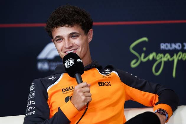 F1 - SINGAPORE GRAND PRIX 2025 NORRIS Lando (gbr), McLaren F1 Team MCL39, portrait press conference, PK, Pressekonferenz during the 2025 Formula 1 Singapore Grand Prix, 18th round of the 2025 FIA Formula One World Championship, WM, Weltmeisterschaft from October 3 to 5, 2025 on the Marina Bay Street Circuit, in Singapore - SingaporeSingapore  Copyright: xEricxAlonsox