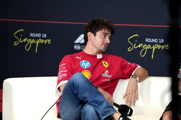 02.10.2025, Marina Bay Street Circuit, Singapore, FORMULA 1 SINGAPORE AIRLINES SINGAPORE GRAND PRIX 2025 , im Bild Charles Leclerc (MCO), Scuderia Ferrari HP (Photo by Hasan Bratic DeFodi Images) 02 10 2025, Marina Bay Street Circuit, Singapore, FORMULA 1 SINGAPORE AIRLINES SINGAPORE GRAND PRIX 2025 , in the picture Charles Leclerc MCO , Scuderia Ferrari HP Photo by Hasan Bratic DeFodi Images