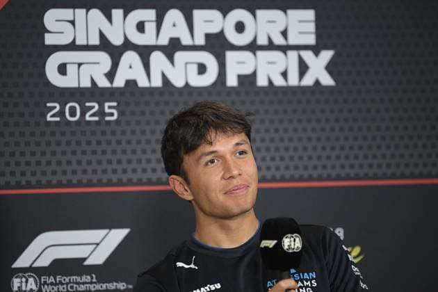 (251002) -- SINGAPORE, Oct. 2, 2025 -- Williams Thai driver Alexander Albon attends the pre-race press conference, PK, Pressekonferenz of the Formula 1 Singapore Grand Prix 2025, in Singapore, Oct. 2, 2025. (Photo by Xinhua) (SP)SINGAPORE-F1-SINGAPORE GRAND PRIX 2025-PRE-RACE PRESS ThenxChihxWey 