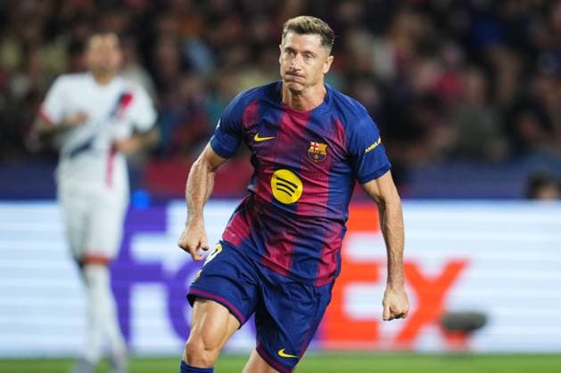 ESP: FC Barcelona, Barca v Paris Saint Germain. UEFA Champions League. Matchday 2. Robert Lewandowski of FC Barcelona during the UEFA Champions League match, between FC Barcelona and Paris Saint Germain PSG, Lluis Companys Stadium on October 1, 2025 in Barcelona, Spain. kpng Copyright: xBaguxBlancox xPRESSINx PS_251001_BAR_PSG_2526_1322