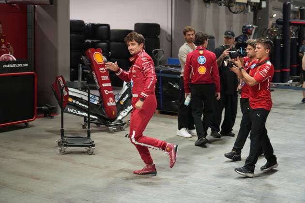 FORMULA 1 SINGAPORE AIRLINES SINGAPORE GRAND PRIX 2025 02 10 2025, Marina Bay Street Circuit, Singapore, FORMULA 1 SINGAPORE AIRLINES SINGAPORE GRAND PRIX 2025 , pictured Charles Leclerc MCO , Scuderia Ferrari HP nordphotoxGmbHx xBratic nph00250