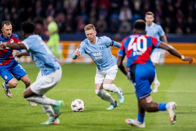 251002 Anders Christiansen of Malmö FF during the UEFA Europa League football match between Viktoria Plzen and Malmö FF on October 2, 2025 in Plzen Photo Petter Arvidson BILDBYRAN kod PA PA1092 fotboll football soccer fotball uefa europa league europa league viktoria plzen malmö ff bbeng bbauto  Copyright: PETTERxARVIDSON BB251002PA066