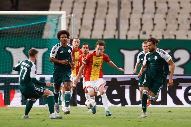 ATHENS , 02-10-2025 , Olympic Athletic Center of Athens Spyros Louis , season 2025 2026 , UEFA Europa League League phase . match between Panathinaikos and Go Ahead Eagles, Picture shows GA Eagles player Jakob Breum Panathinaikos - Go Ahead Eagles  x31323013x Copyright: