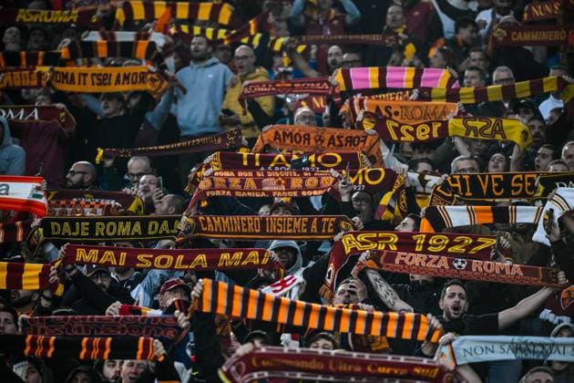 Fans of AS Roma cheer on during the UEFA Europa League 2025 2026 football match between AS Roma and LOSC Lille at Stadio Olimpico in Rome (Italy), October 2, 2025. andreaxstaccioli