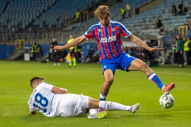 FC Dynamo Kyiv vs Crystal Palace FC. - UEFA Conference League Oleksandr Tymchyk, Borna Sosa during UEFA Conference League match between FC Dynamo Kyiv and Crystal Palace FC at Arena Lublin in Lublin,Poland on October 02, 2025.NO SALES POLAND Lublin Poland  Copyright: xAndrzejxIwanczukx originalFilename:iwanczuk-fcdynamo251002_npSNa.jpg