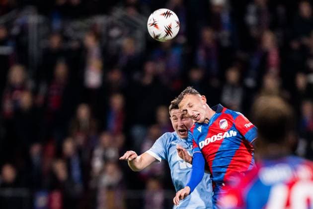251002 Lasse Berg Johnsen of Malmö FF and Matej Valenta of Viktoria Plzen during the UEFA Europa League football match between Viktoria Plzen and Malmö FF on October 2, 2025 in Plzen Photo Petter Arvidson BILDBYRAN kod PA PA1092 fotboll football soccer fotball uefa europa league europa league viktoria plzen malmö ff bbeng  Copyright: PETTERxARVIDSON BB251002PA099