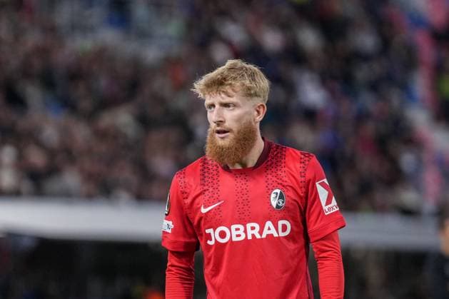 Jan Niklas Beste SC Freiburg, 19 , Italy, Football, UEFA Europa League, Matchday 2, League Phase, 2025 2026, Bologna FC vs SC Freiburg, 02 10 2025, Stadio Renato Dall™Ara, Bologna, Italy Bologna Stadio Renato Dall™Ara Emilia Romagna Italy Copyright: xArnexAmbergx