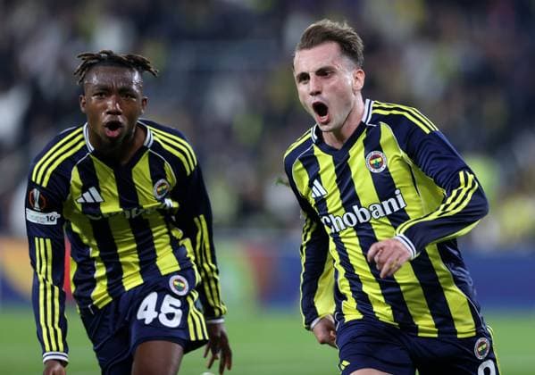 Fenerbahce v Nice - UEFA Europa League ISTANBUL, TURKIYE - OCTOBER 2: Kerem Akturkoglu (9) of Fenerbahce celebrates after a goal during UEFA Europa League football match between Fenerbahce and Nice at Chobani Stadium in Istanbul, Turkiye on October 2, 2025 Ali Atmaca Anadolu Istanbul Turkey. Editorial use only. Please get in touch for any other usage.  Copyright: x2025xAnadoluxAlixAtmacax