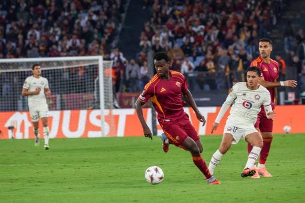 October 2, 2025, Roma, Roma, Italia: Evan Ndicka of AC Roma During the 2025 26 Europa League football match between Roma and Lille at the Stadio Olimpico in Rome on October 2, 2025..Photo: Roma Italia - ZUMAs236 20251002_aap_s236_050 Copyright: xFabioxSassox