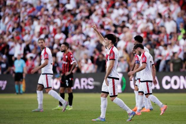 UEFA conference league - Rayo Vallecano vs KF Shkendija MADRID, SPAIN - October2: Fran Perez of Rayo Vallecano celebrates a goal during the UEFA conference league 2025 26 match between Rayo Vallecano and KF Shkendija at Vallecas Stadium in Madrid. (Photo by Guillermo Martinez) Madrid Vallecas Stadium Spain Copyright: xGuillermoxMartinezx