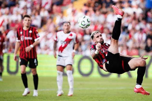 UEFA conference league - Rayo Vallecano vs KF Shkendija MADRID, SPAIN - October2:Klisman Cake of Shkendija in action during the UEFA conference league 2025 26 match between Rayo Vallecano and KF Shkendija at Vallecas Stadium in Madrid. (Photo by Guillermo Martinez) Madrid Vallecas Stadium Spain Copyright: xGuillermoxMartinezx