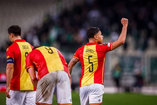 ATHENS , 02-10-2025 , Olympic Athletic Center of Athens Spyros Louis , season 2025 2026 , UEFA Europa League League phase . match between Panathinaikos and Go Ahead Eagles, Picture shows GA Eagles player Dean James celebrates the 1-2 scored by GA Eagles player Milan Smit Panathinaikos - Go Ahead Eagles  x31324306x Copyright: