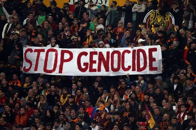 CALCIO - UEFA Europa League - AS Roma vs LOSC Lille Rome, Italy - October 2, 2025: roma fans show banner for Gaza, stop genocide, during the UEFA League 2025 2026, day 2, between AS Roma vs LOSC Lille at Olympic stadium in Rome Rome Italy  Copyright: xIPAxSport ABACAx