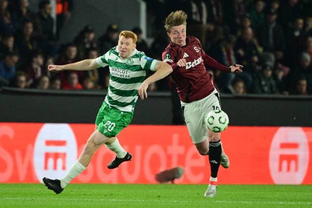 L-R Rory Gaffney (Shamrock Rovers) and Adam Sevinsky (Sparta) in action during the UEFA Conference League, first round match: AC Sparta Praha vs Shamrock Rovers, in Prague, Czech Republic, on October 2, 2025. (CTKxPhoto MichalxKamaryt) CTKPhotoP2025100208503  CTKPhotoP2025100208503