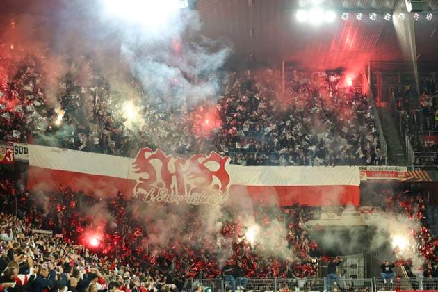 Fans VfB Stuttgart , Switzerland, Football, UEFA Europa League, Matchday 2, 2025 2026, FC Basel vs VfB Stuttgart, 02 10 2025, Sankt Jakob Park, Basel, Switzerland Basel Sankt Jakob Park Canton Basel City Switzerland Copyright: xGrantxHubbsx