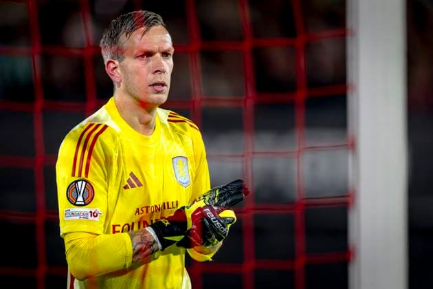 Aston Villa FC goalkeeper Marco Bizot during the match SC Feyenoord Rotterdam vs Aston Villa FC at the Stadium De Kuip for the Europa League - League phase - Matchday 2 season 2025-2026 in ROTTERDAM, Netherlands on 2 oktober 2025, (photo by Marcel van Dorst EYE4images DeFodi Images) Aston Villa FC goalkeeper Marco Bizot during the match SC Feyenoord Rotterdam vs Aston Villa FC at the Stadium De Kuip for the Europa League League phase Matchday 2 season 2025 2026 in ROTTERDAM, Netherlands on 2 oktober 2025, photo by Marcel van Dorst EYE4images DeFodi Images