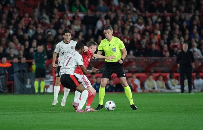 Denil Castillo of FC Midtjylland and Elliot Anderson of Nottingham Forest seen in action during the UEFA Europa league football match between Nottingham Forest and FC Midtjylland at City Ground in Nottingham. Copyright: xPaulxBonser SportsxPressxPhotox Sportspressphoto_SPR36602
