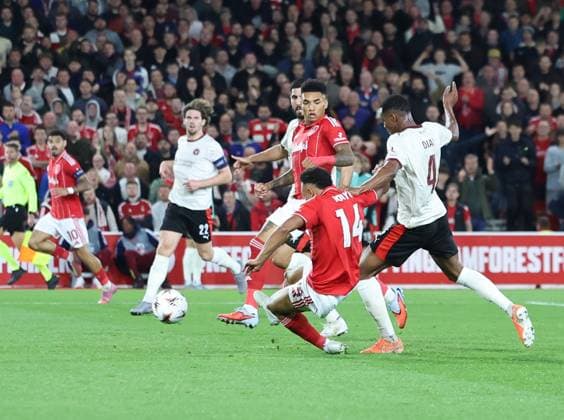 Nottingham Forest v FC Midtjylland UEFA Europa League Dan Ndoye of Nottingham Forest scores the first goal during the UEFA Europa League match at the City Ground, Nottingham UK Newspapers OUT Copyright: xAndyxSumnerx FIL-22309-0011
