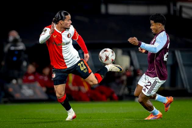 SC Feyenoord Rotterdam forwarder Anis Hadj Moussa, Aston Villa FC defender Ian Maatsen during the match SC Feyenoord Rotterdam vs Aston Villa FC at the Stadium De Kuip for the Europa League - League phase - Matchday 2 season 2025-2026 in ROTTERDAM, Netherlands on 2 oktober 2025, (photo by Marcel van Dorst EYE4images DeFodi Images) SC Feyenoord Rotterdam forwarder Anis Hadj Moussa, Aston Villa FC defender Ian Maatsen during the match SC Feyenoord Rotterdam vs Aston Villa FC at the Stadium De Kuip for the Europa League League League phase Matchday 2 season 2025 2026 in ROTTERDAM, Netherlands on 2 oktober 2025, photo by Marcel van Dorst EYE4images DeFodi Images