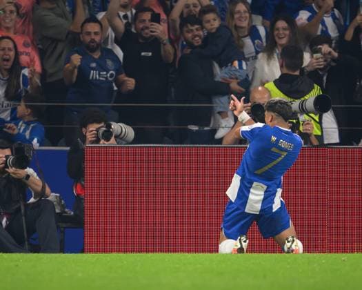 October 2, 2025, Porto, Porto, Portugal: WILLIAM GOMES from FC Porto seen celebrating his goal during the UEFA Europe League 2025 26 match between FC Porto and Red Star Belgrade FK on October 02, 2025 at EstoÂ¡dio do Dragao, Porto, Portugal Porto Portugal - ZUMAl192 20251002_zsp_l192_019 Copyright: xMiguelxLemosx
