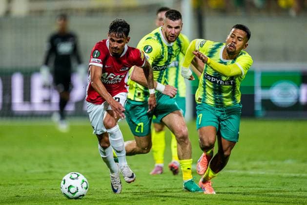 Football, Conference League, AEK Larnaka - AZ Alkmaar