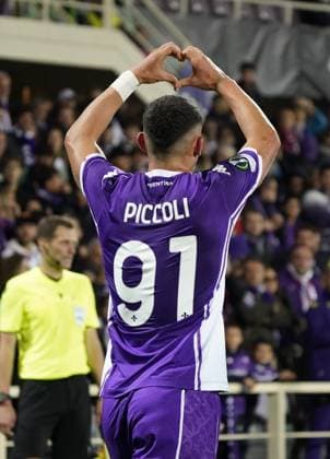 Fiorentina™s Roberto Piccoli celebrates after scoring the goal of 1-0 during the UEFA Conference League soccer match between Fiorentina and Betis at Artemio Franchi stadium in Florence, Italy - Thursday, October 02, 2025.  Copyright: xMarcoxBucco LaxPressex
