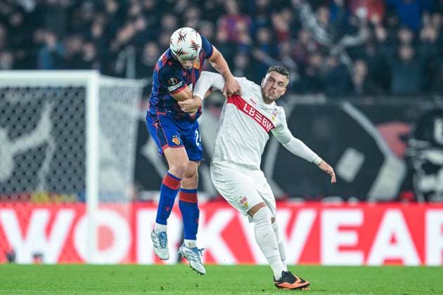 UEFA Europa League FC Basel vs VfB Stuttgart on 02 10 2025 at St Jakob Park imm Basel Flavius Daniliuc FC Basel in a duel against Ermedin Demirovic Stuttgart MT