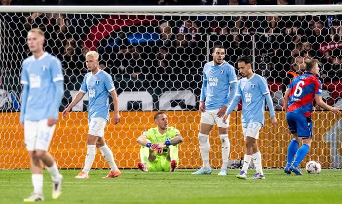 251002 Otto Rosengren, goalkeeper Robin Olsen, Andrej Djuric and Adrian Skogmar of Malmö FF looks dejected after the 2 0 goal during the UEFA Europa League football match between Viktoria Plzen and Malmö FF on October 2, 2025 in Plzen Photo Petter Arvidson BILDBYRAN kod PA PA1092 fotboll football soccer fotball uefa europa league europa league viktoria plzen malmö ff bbeng depp  Copyright: PETTERxARVIDSON BB251002PA235