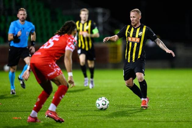 251002 Mikkel Rygaard Jensen of Häcken during the UEFA Conference League football match between Shelbourne FC and Häcken on October 2, 2025 in Dublin Photo Carl Sandin BILDBYRAN kod CS CS0783 fotboll football soccer fotball uefa conference league conference league shelbourne fc häcken bbeng bbauto  Copyright: CARLxSANDIN BB251002CS078