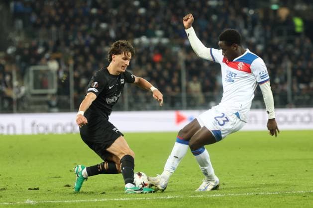 SOCCER - UEFA EL, Sturm vs Glasgow GRAZ,AUSTRIA,02.OCT.25 - SOCCER - UEFA Europa League, SK Sturm Graz vs Glasgow Rangers FC. Image shows Tim Oermann (Sturm) and Djeidi Gassama (Rangers).  GEPAxpictures xChrisxBauer