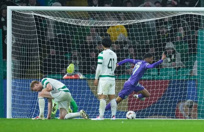 Gabri Martinez of SC Braga runs away from goal to celebrate after Dane Murray of Celtic s attempted clearance hit off Gabri Martinez of SC Braga and past Celtic goalkeeper Kasper Schmeichel to give SC Braga a 0-2 lead. Celtic v Braga, UEFA Europa League, Group Stage, Football, Celtic Park, Glasgow, Scotland, UK - 02 Oct 2025Glasgow Celtic Park Scotland United Kingdom EDITORIAL USE ONLY No use with unauthorised audio, video, data, fixture lists, club league logos or live services. Online in-match use limited to 120 images, no video emulation. No use in betting, games or single club league player publications. Copyright: xStuartxWallace Shutterstockx 15504055cb