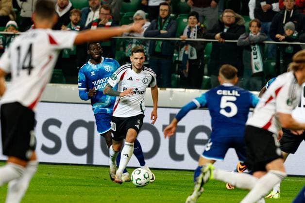 Petar Stojanovic seen during UEFA Conference League game between Legia Warszawa and Samsunspor Kulubu (Jan Borys Ball Raw Images) Warsaw Polish Army Stadium Poland Copyright: xJanxBorysx janborys_legia_samsunspor_2526-89