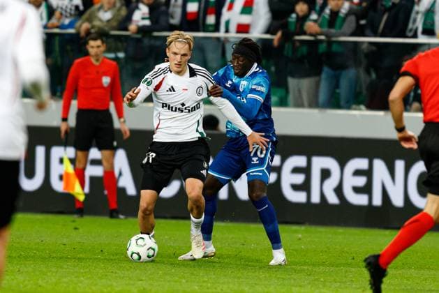 Wojciech Urbanski and Tanguy Coulibaly seen during UEFA Conference League game between Legia Warszawa and Samsunspor Kulubu (Jan Borys Ball Raw Images) Warsaw Polish Army Stadium Poland Copyright: xJanxBorysx janborys_legia_samsunspor_2526-95