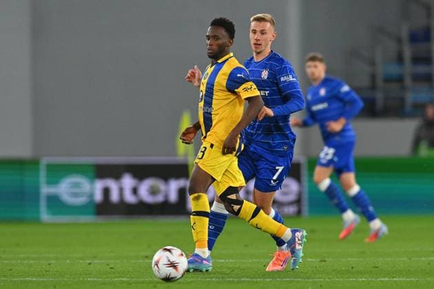 MACCABI TEL AVIV vs DINAMO ZAGREB ISSOUF SISSOKHO football Maccabi Tel Aviv vs Dinamo Zagrebi UEFA Europa League at TSC arena stadium, Backa Topola 02.10.2025 Foto: FOOTBALL, UEFA EUROPA LEAGUE, DINAMO ZAGREB, MACCABI TEL AVIV Backa Topola TSC Arena Serbia Copyright: xMarkoxMetlas xMNxPressx