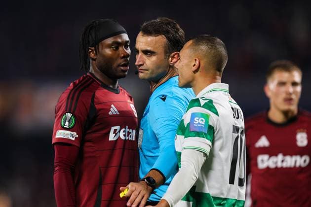 UEFA Europa Conference League Group Phase, Stadion Letna, Prague, Czech Republic 2 10 2025 Sparta Praha vs Shamrock Rovers Tempers flare between Rovers Graham Burke and Sparta™s Emmanuel Uchenna Graham Burke and Sparta™s Emmanuel Uchenna 2 10 2025  Copyright: x INPHO RyanxByrnex RB1_8706