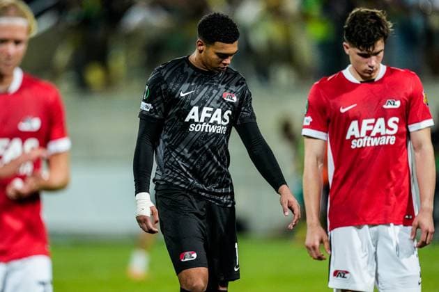 2025-10-02 AEK Larnaca FC v AZ Alkmaar - UEFA Conference League 2025 26 League Phase MD1 LARNACA, CYPRUS - OCTOBER 2: goalkeeper Rome-Jayden Owusu-Oduro of AZ Alkmaar disappointed during the UEFA Conference League 2025 26 League Phase MD1 match between AEK Larnaca FC and AZ Alkmaar at AEK Arena on October 2, 2025 in Larnaca, Cyprus. Larnaca AEK Arena Cyprus Content not available for redistribution in The Netherlands directly or indirectly through any third parties. Copyright: xEdxvanxdexPolx