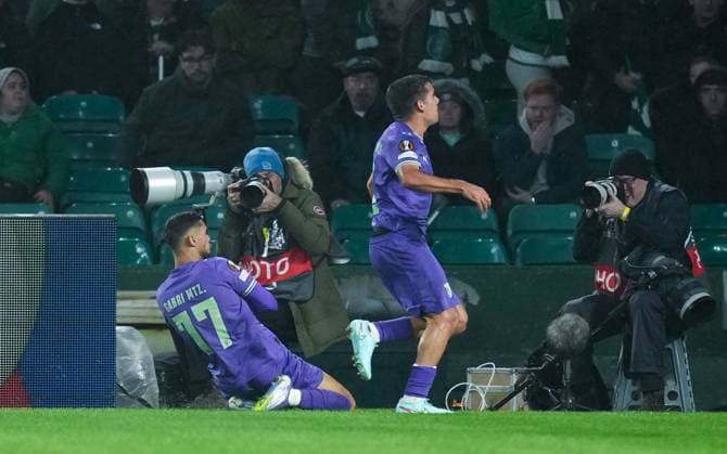 Gabri Martinez of SC Braga celebrates scoring to give SC Braga a 0-2 lead. Celtic v Braga, UEFA Europa League, Group Stage, Football, Celtic Park, Glasgow, Scotland, UK - 02 Oct 2025Glasgow Celtic Park Scotland United Kingdom EDITORIAL USE ONLY No use with unauthorised audio, video, data, fixture lists, club league logos or live services. Online in-match use limited to 120 images, no video emulation. No use in betting, games or single club league player publications. Copyright: xStuartxWallace Shutterstockx 15504055cg