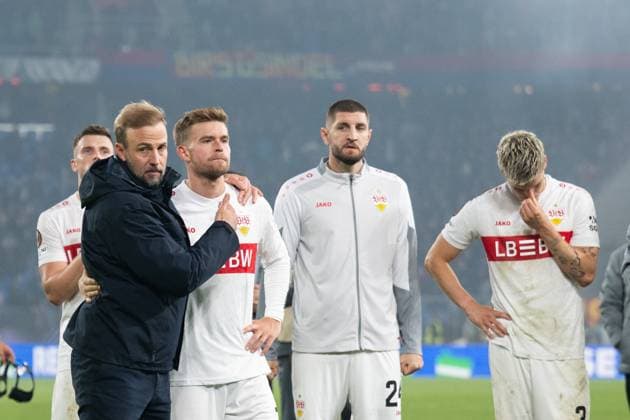 Disappointment, frustration at Sebastian Hoeness VfB Stuttgart, head coach, coach , Maximilian Mittelstaedt VfB Stuttgart, 07 , Jeff Chabot VfB Stuttgart, 24 , Ramon Hendriks VfB Stuttgart, 03 SUI, FC Basel vs VfB Stuttgart, Football, UEFA Europa League, Men, Matchday 2, Season 2025 2026, 02 10 2025, SUI, FC Basel vs VfB Stuttgart, Football, UEFA Europa League, Men, Matchday 2, Season 2025 2026, 02 10 2025 Basel Copyright: xEibner-Pressefoto WolfgangxFrankx EP_WFK