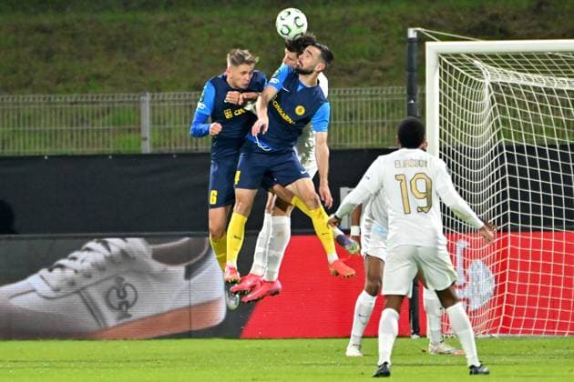 Celje, Slovenia, October 02nd 2025, Darko Hrka of Celje (C) in action during the UEFA Conference League, League phase Matchday 1, between Celje (Slovenia) and AEK Athens (Greece) at Stadion Celje, Celje, Slovenia. (Photo by Igor Kupljenik Sports Press Photo) Copyright: xIgorxKupljenikx xSPPx Sportspressphoto_SPR36747