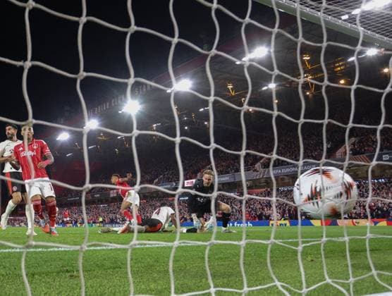 Nottingham Forest v FC Midtjylland UEFA Europa League Dan Ndoye of Nottingham Forest scores the first goal during the UEFA Europa League match at the City Ground, Nottingham UK Newspapers OUT Copyright: xAndyxSumnerx FIL-22309-0065