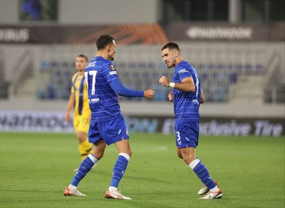 Maccabi Tel-Aviv FC and GNK Dinamo Zagreb - UEFA Europa League 2025 26 League Phase MD2 Dejan Ljubicic and Bruno Goda of GNK Dinamo Zagreb celebrate after Dejan Ljubicic scores a goal for 3:1 during the UEFA Europa League 2025 26 League Phase MD2 match between Maccabi Tel-Aviv FC and GNK Dinamo Zagreb at TSC Arena on October 2, 2025 in Backa Topola, Serbia.  SlobodanxSandic PIXSELL