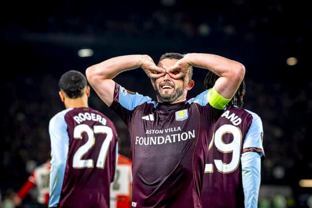 Aston Villa FC midfielder John Mc Ginn scores the 0-2 and celebrating the goal during the match SC Feyenoord Rotterdam vs Aston Villa FC at the Stadium De Kuip for the Europa League - League phase - Matchday 2 season 2025-2026 in ROTTERDAM, Netherlands on 2 oktober 2025, (photo by Marcel van Dorst EYE4images DeFodi Images) Aston Villa FC midfielder John Mc Ginn scores the 0 2 and celebrating the goal during the match SC Feyenoord Rotterdam vs Aston Villa FC at the Stadium De Kuip for the Europa League League phase Matchday 2 season 2025 2026 in ROTTERDAM, Netherlands on 2 oktober 2025, photo by Marcel van Dorst EYE4images DeFodi Images