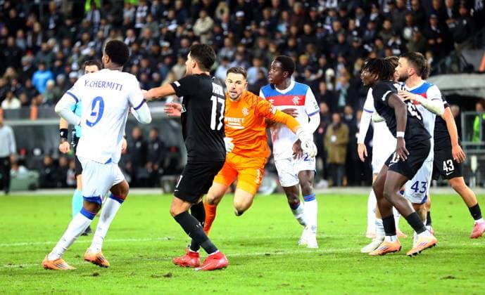 SK Sturm Graz v Rangers, Europa League, 2 October 2025 Rangers goalkeeper Jack Butland comes up for a corner in injury time. Graz Austria Copyright: xDanxWestwellx xSportPix.org.ukx