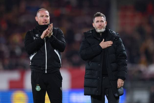 UEFA Europa Conference League Group Phase, Stadion Letna, Prague, Czech Republic 2 10 2025 Sparta Praha vs Shamrock Rovers Rovers Assistant Coach Glenn Cronin and Manager Stephen Bradley applaud fans after the match Glenn Cronin and Stephen Bradley applaud fans after the match 2 10 2025  Copyright: x INPHO RyanxByrnex RB1_9939