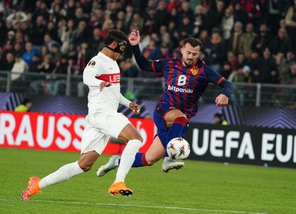 02 10 2025 Switzerland, Basel Football Men UEFA Europa League Season 2025 2026 FC Basel VFB Stuttgart 2 0 Picture Albian Ajeti FC Basel vs Jaquez VFB Stuttgart I Action duel