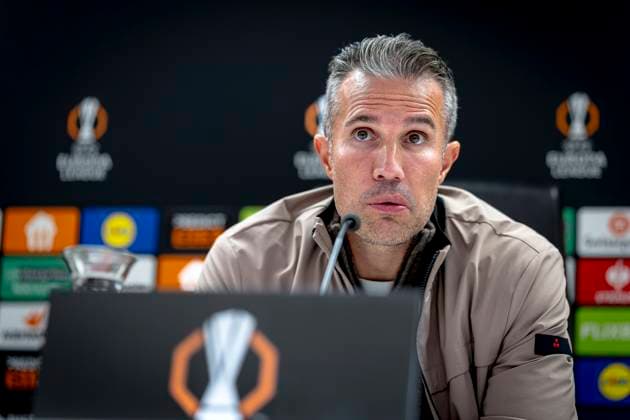 SC Feyenoord Rotterdam trainer Robin van Persie during te press conference, PK, Pressekonferenz after the match SC Feyenoord Rotterdam vs Aston Villa FC at the Stadium De Kuip for the Europa League - League phase - Matchday 2 season 2025-2026 in ROTTERDAM, Netherlands on 2 oktober 2025, (photo by Marcel van Dorst EYE4images DeFodi Images) SC Feyenoord Rotterdam trainer Robin van Persie during te press conference after the match SC Feyenoord Rotterdam vs Aston Villa FC at the Stadium De Kuip for the Europa League League phase Matchday 2 season 2025 2026 in ROTTERDAM, Netherlands on 2 oktober 2025, photo by Marcel van Dorst EYE4images DeFodi Images