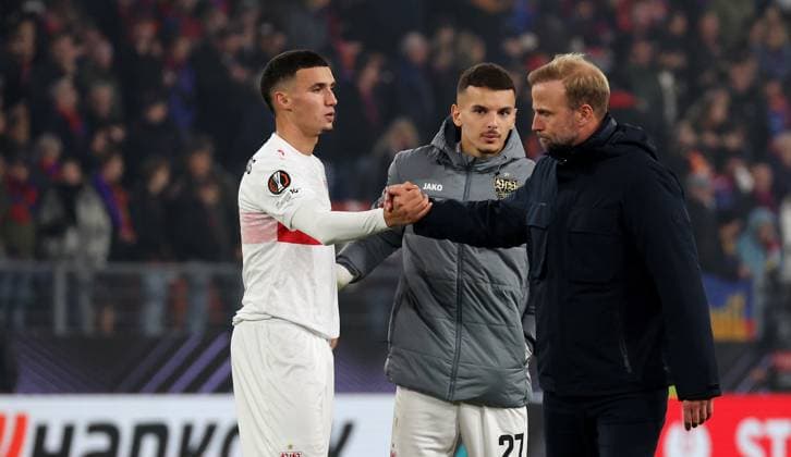 02 10 2025, Switzerland, Basel, Football UEFA Europa League, FC Basel vs VfB Stuttgart, VfB coach Sebastian Hoeneß
