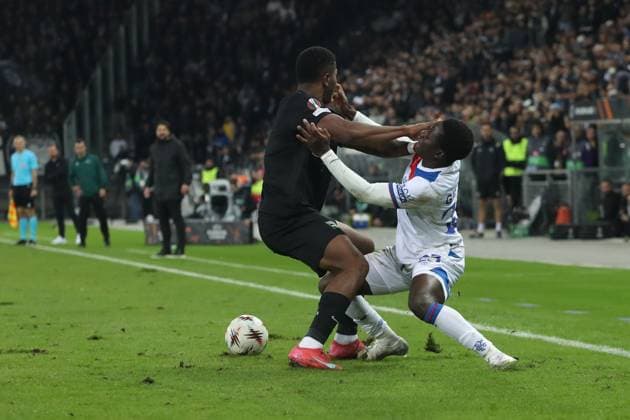 Jeyland Mitchell of SK Sturm Graz battles for the ball with Djeidi Gassama of Rangers during UEFA Europa League league phase match at Merkur Arena, Graz. SK Sturm Graz v Rangers - UEFA Europa League - League Phase - Merkur Arena, Styria, Austria - 02 Oct 2025Graz Merkur Arena Styria Australia EDITORIAL USE ONLY  Copyright: xRangersxFC Shutterstockx 15514837ie